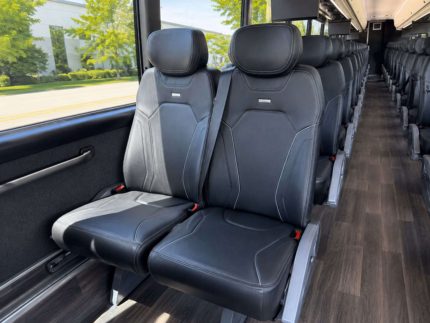 sandy springs airport shuttles for military and government travel