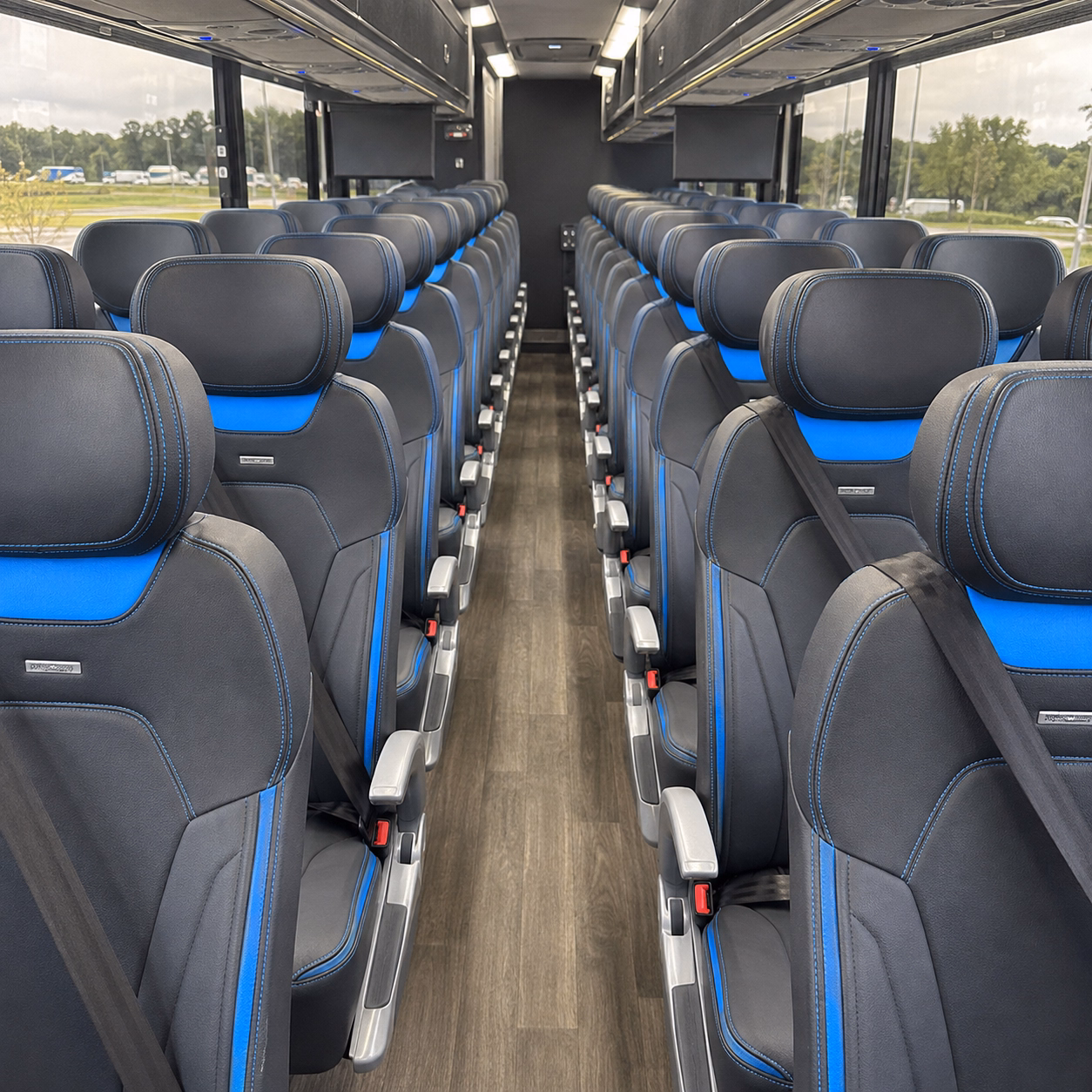the bus type and amenities